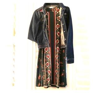 👗Sleeveless Floral print Swing dress super cute